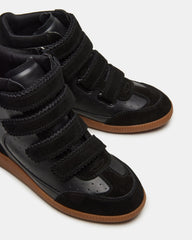 MUSTANG BLACK SUEDE - SM REBOOTED