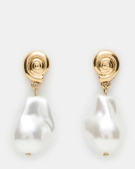 SHELL DROP EARRINGS PEARL
