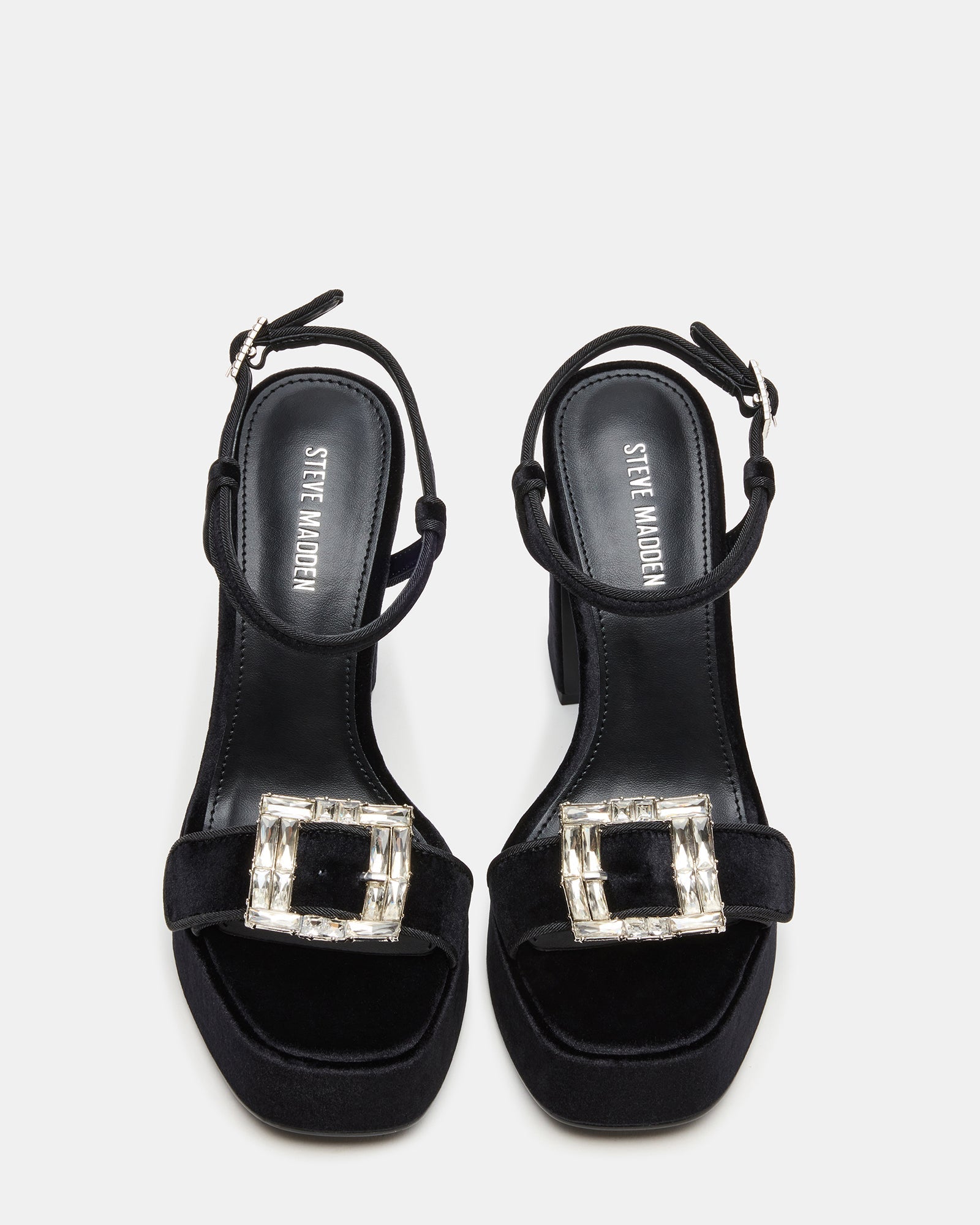 LIANDRA BUCKLE BLACK VELVET - SM REBOOTED