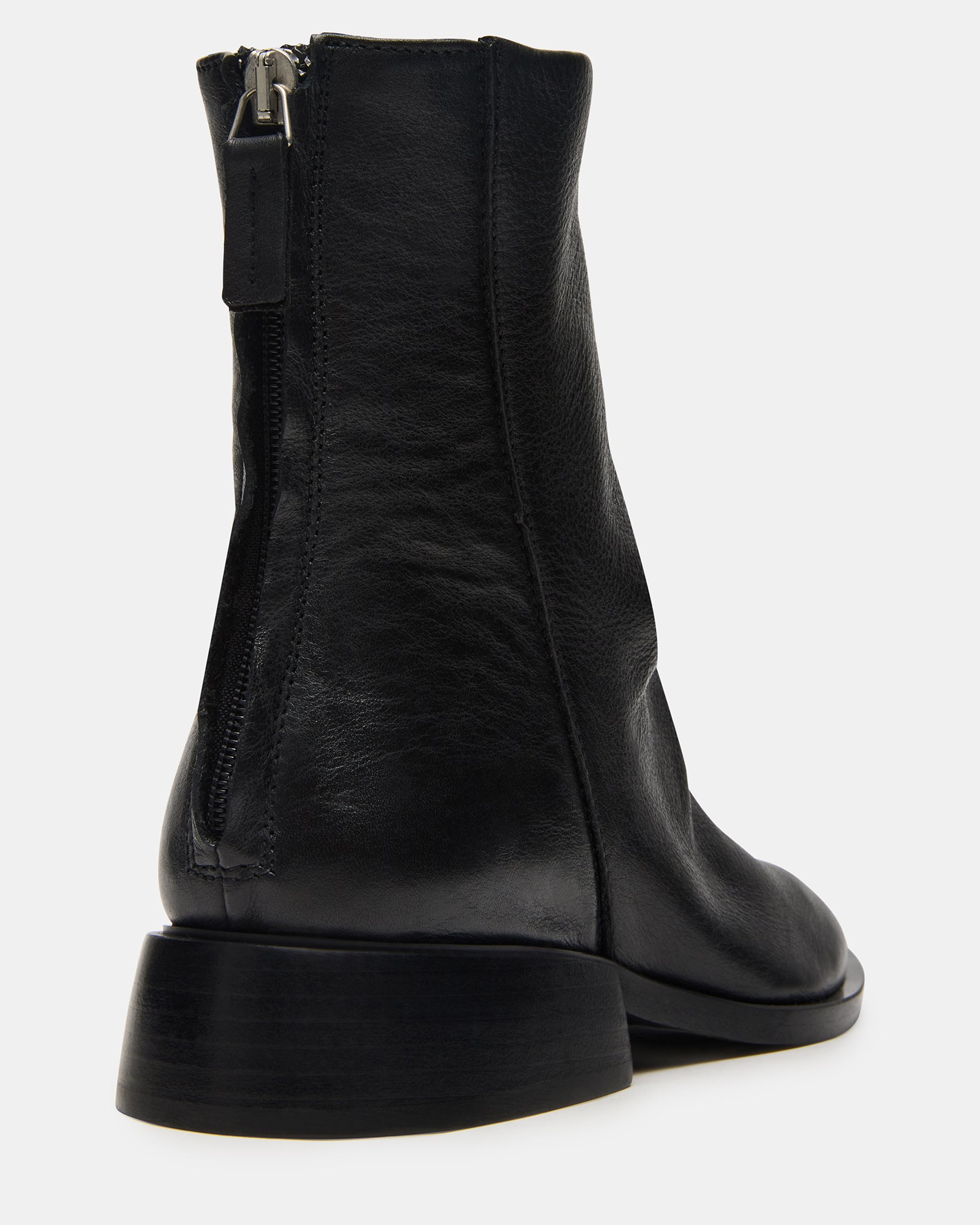NEXIE BLACK LEATHER - SM REBOOTED