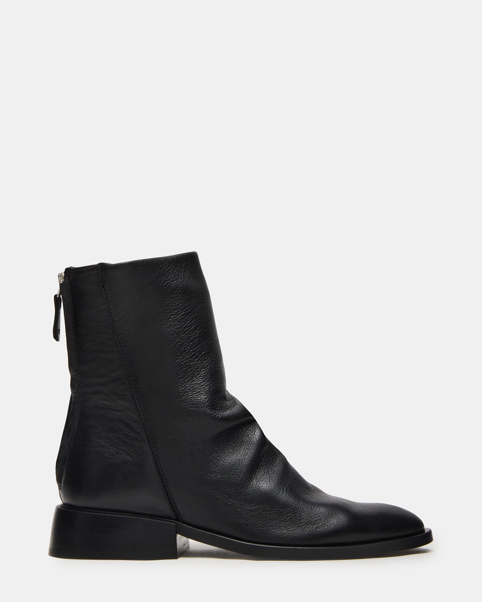 NEXIE BLACK LEATHER - SM REBOOTED